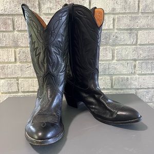 Nocona Mens preowned black cowboy boots size 10.5